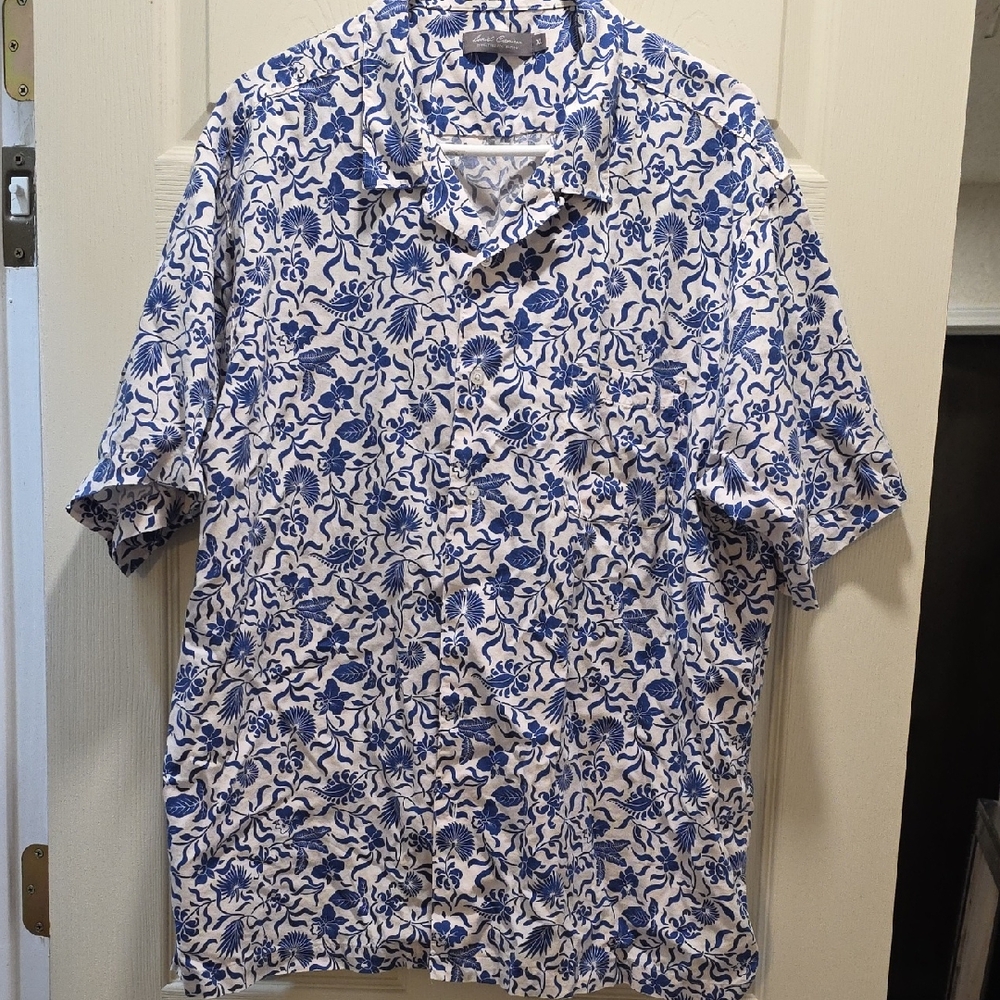 Daniel Cremieux Blue and White Patterned Shirt